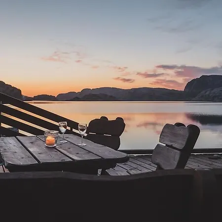 Stella's Fjord - Direct Access To The Sea Villa Hardbakke
