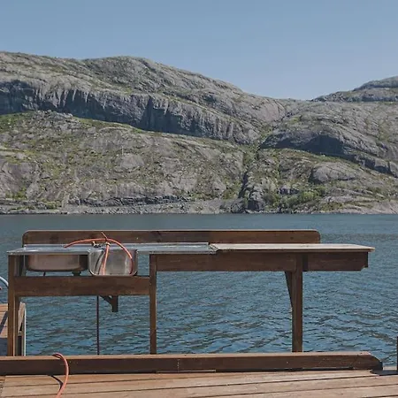 Stella's Fjord - Direct Access To The Sea Villa Hardbakke