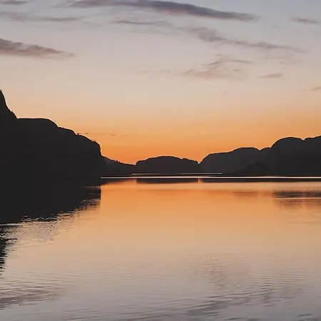 Stella's Fjord - Direct Access To The Sea