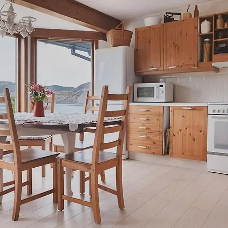 Stella's Fjord - Direct Access To The Sea