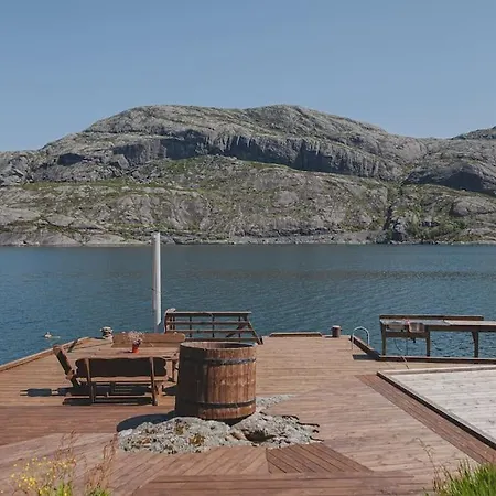 Stella's Fjord - Direct Access To The Sea * Hardbakke